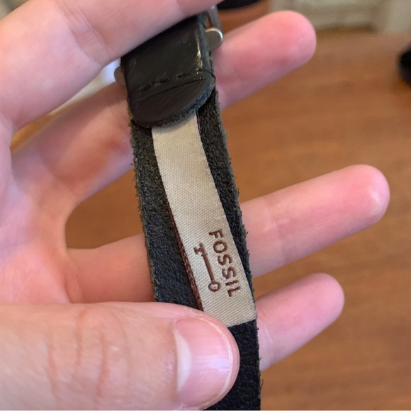 Fossil skinny black belt - small to medium - Picture 3 of 8